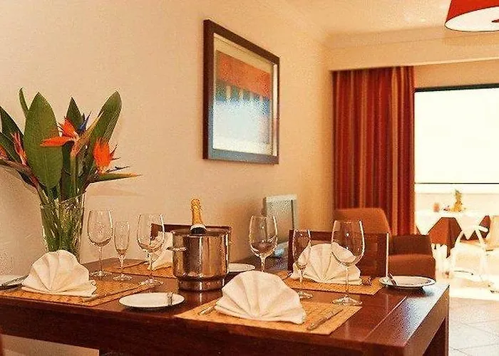 Cerro Mar Atlantico & Cerro Mar Garden Aparthotel 4*